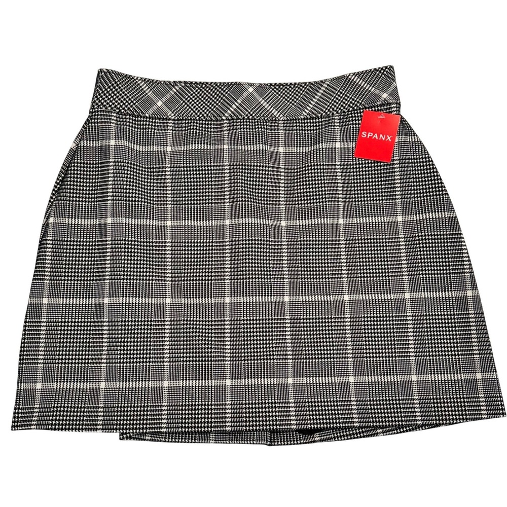 Spanx Perfect Mini Skirt Classic Plaid Black White Shaping Womens Medium NEW